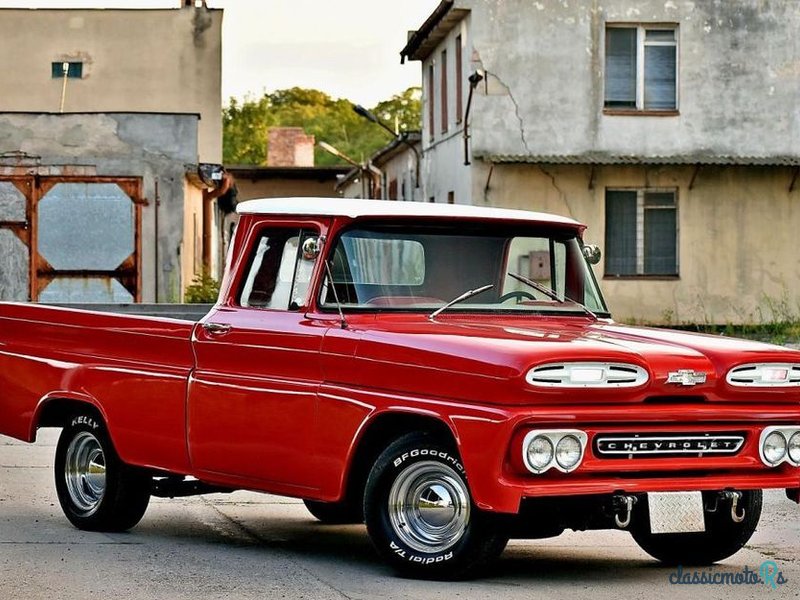 1961' Chevrolet Apache photo #4