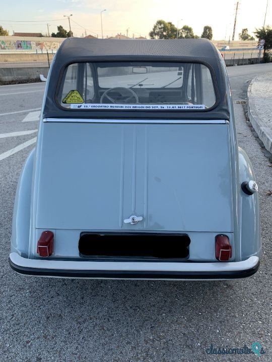 1967' Citroen 2CV photo #4