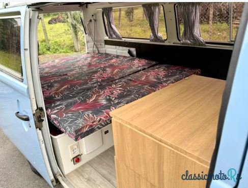 1996' Volkswagen Vans Baywindow photo #5