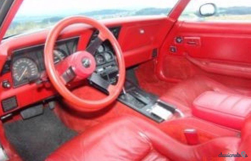 1980' Chevrolet Corvette photo #2