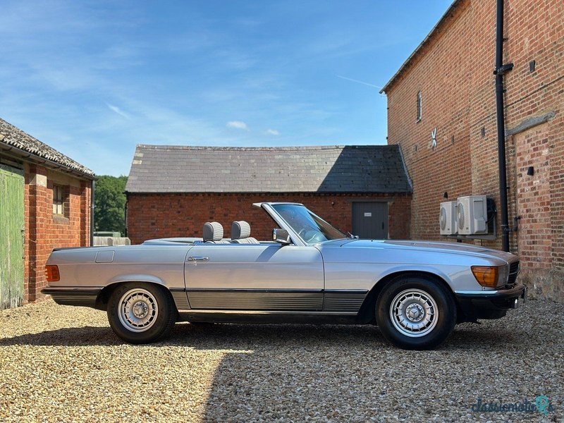 1985' Mercedes-Benz Sl Class photo #1