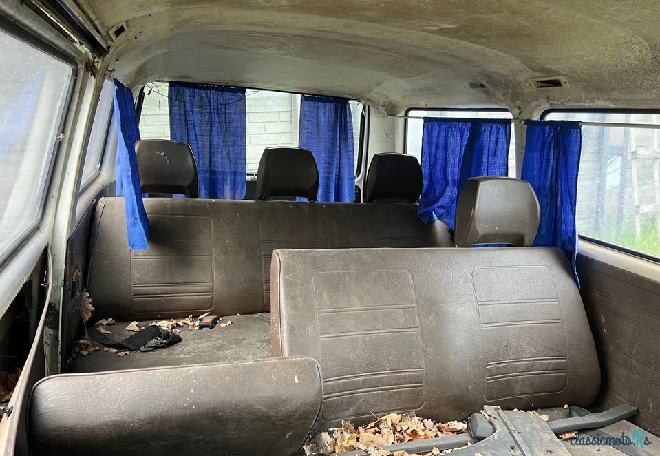 1980' Volkswagen Transporter photo #3