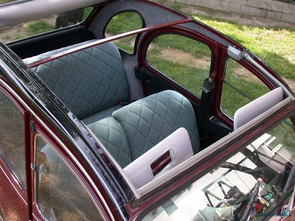 1982' Citroen 2CV photo #2