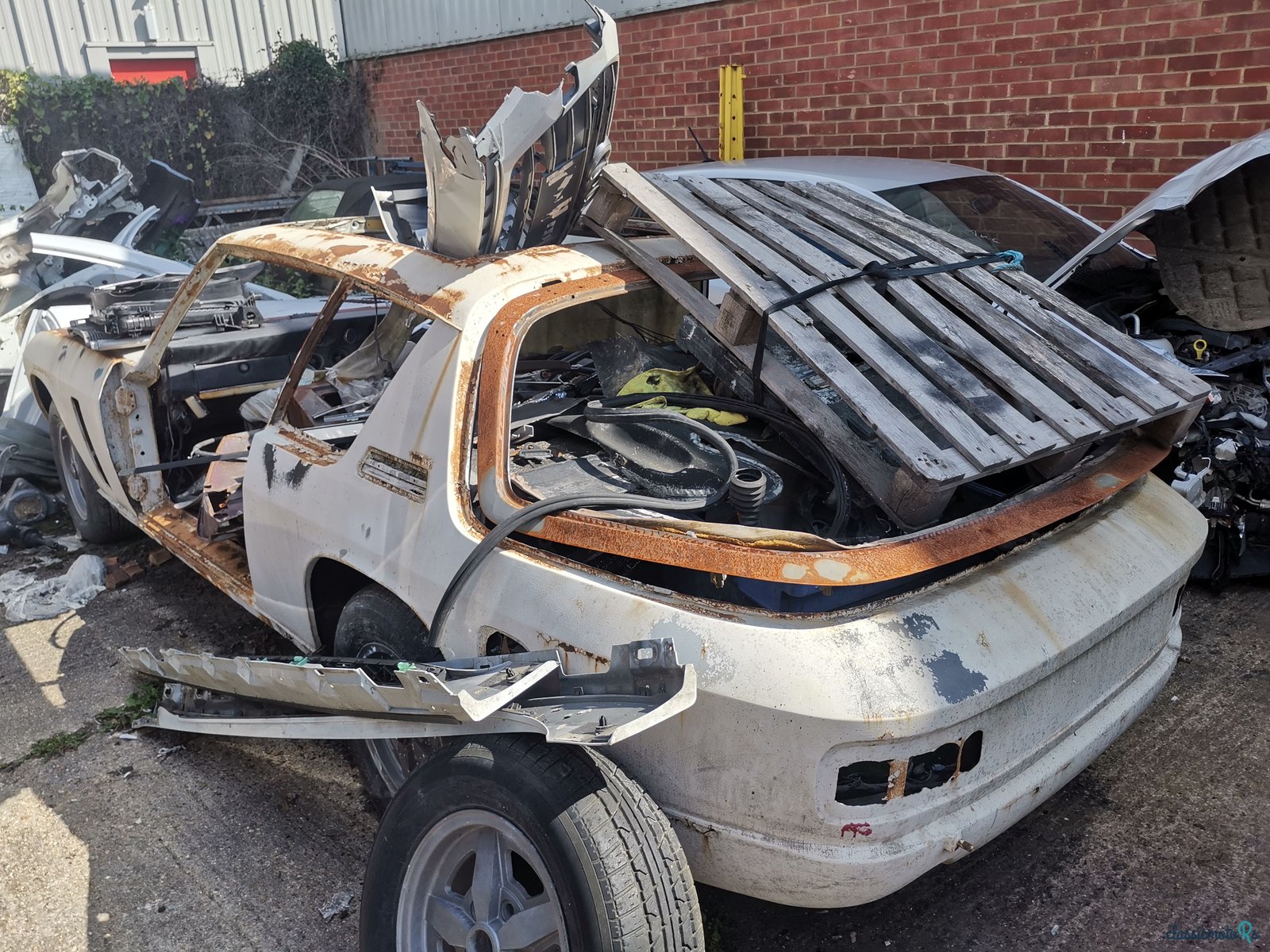 1973' Jensen Mk 3 photo #3