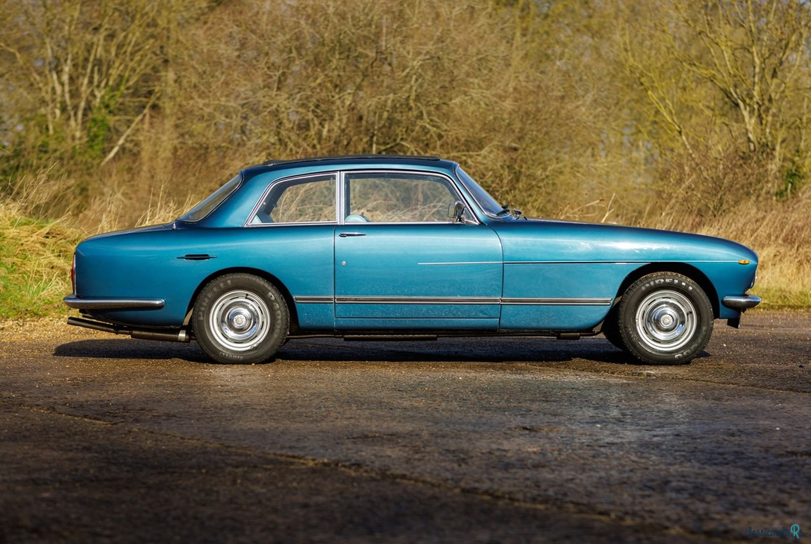 1972' Bristol 411 photo #6