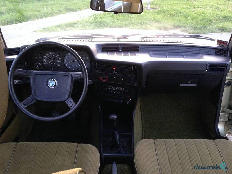 1980' BMW 316 photo #1