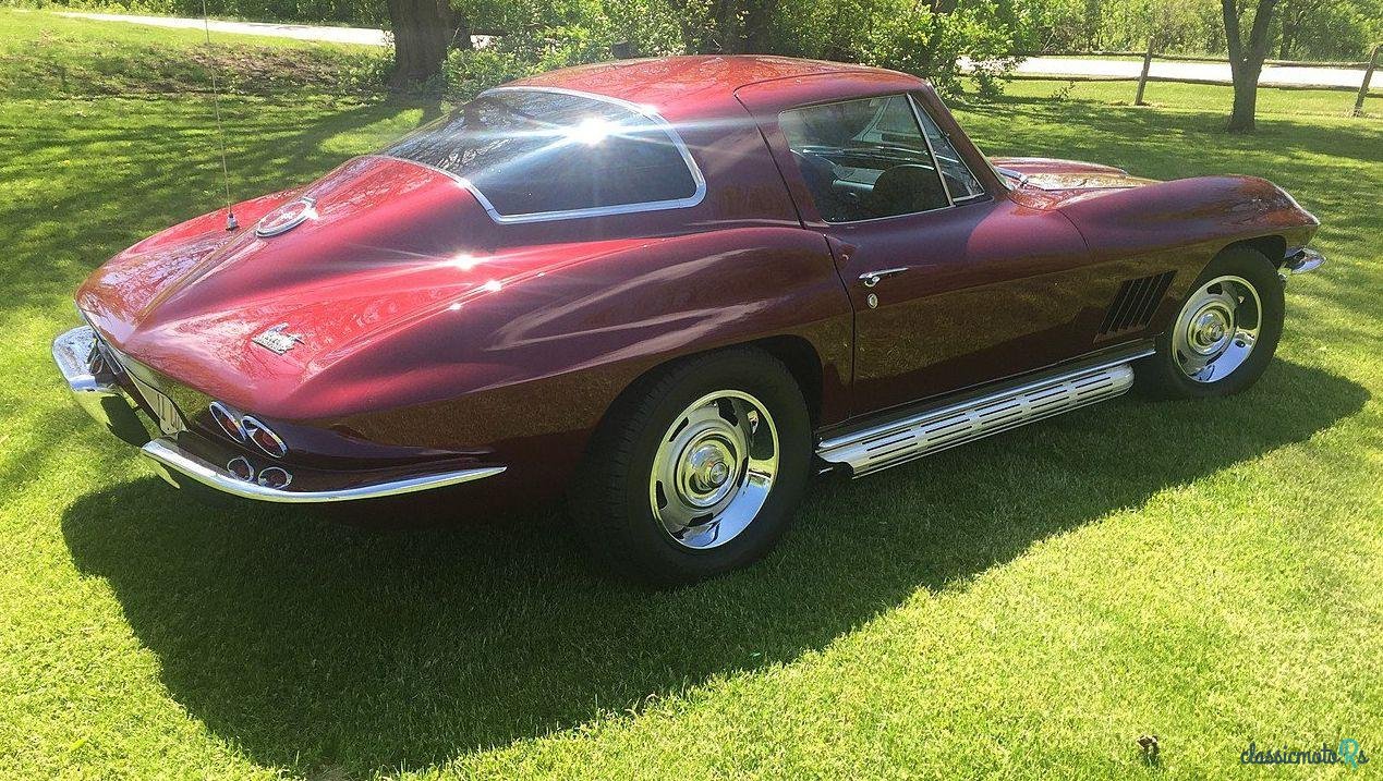 1967' Chevrolet Corvette photo #3