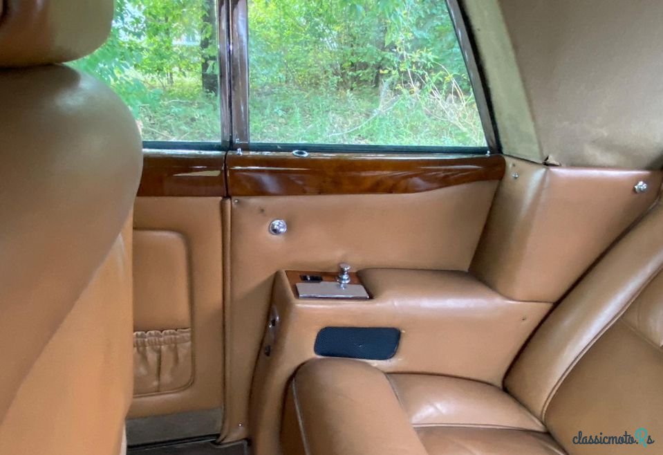 1969' Rolls-Royce Corniche photo #3