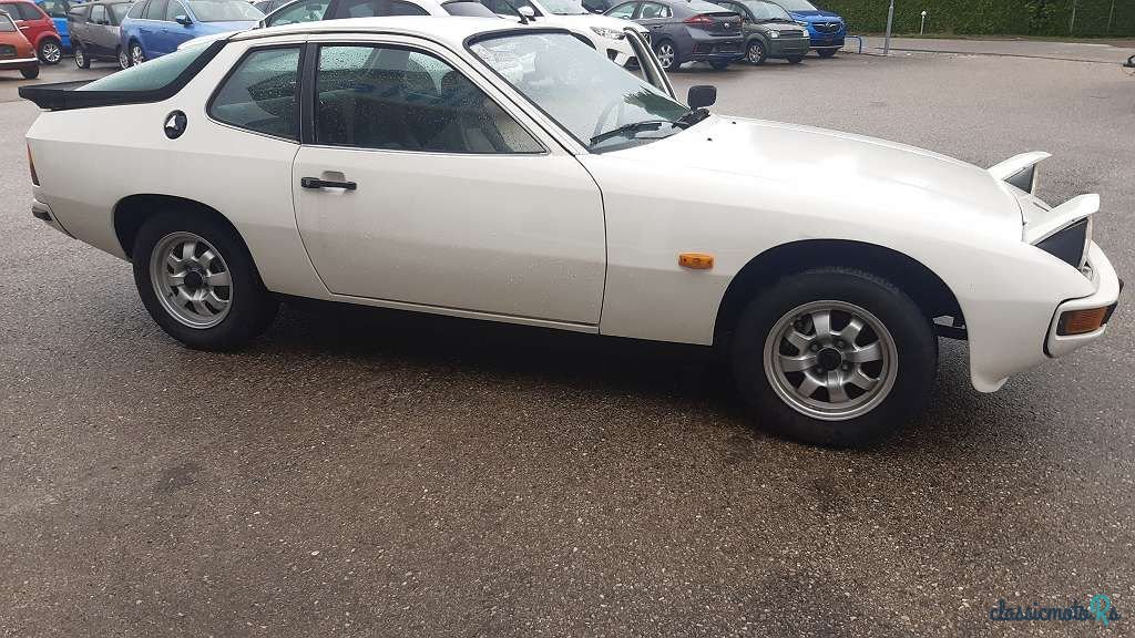1977' Porsche 924 photo #5