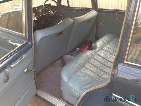 1967' Austin A60 Countryman photo #2