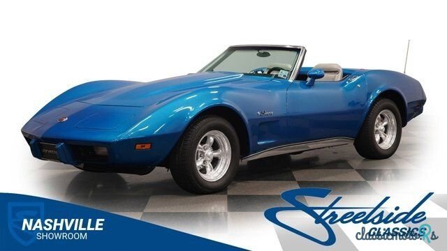1975' Chevrolet Corvette photo #1