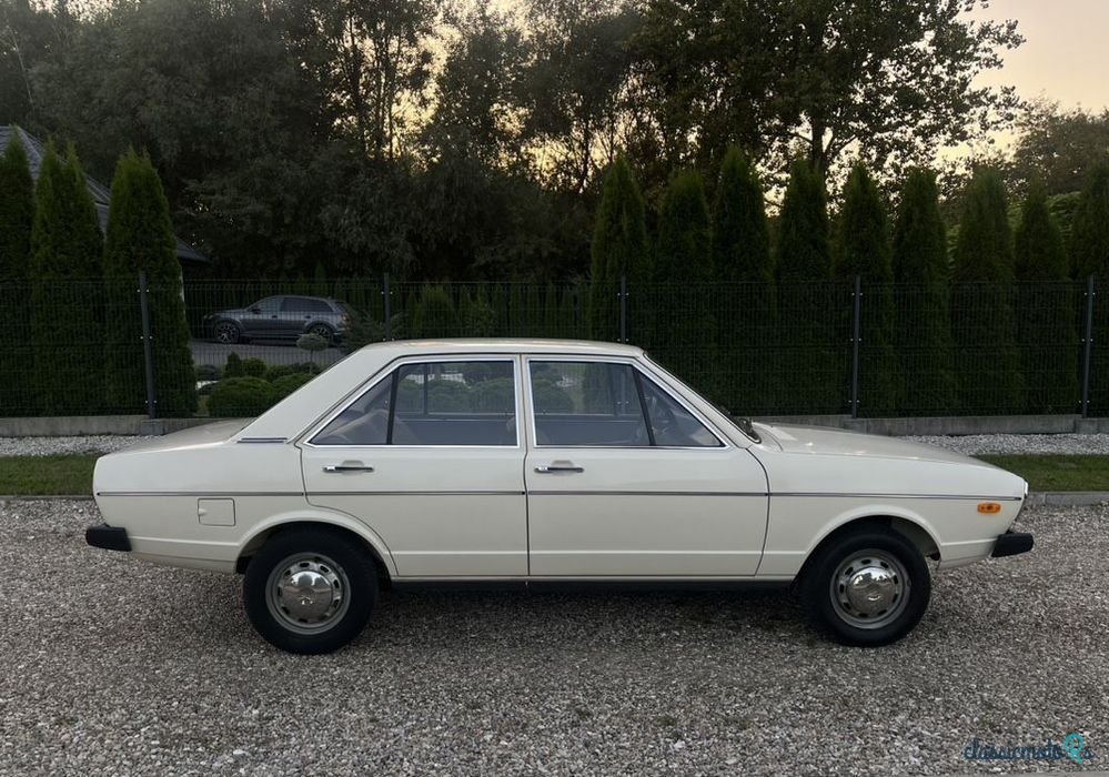 1973' Audi 80 photo #3