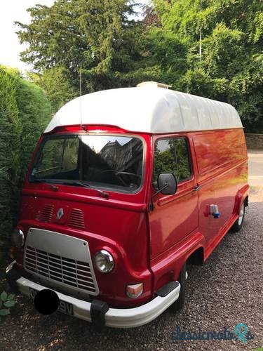 1975' Renault Estafette photo #1