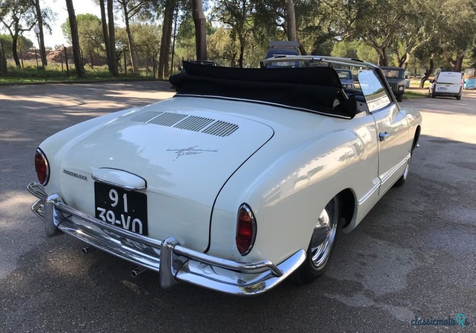 1965' Volkswagen Karmann Ghia photo #5