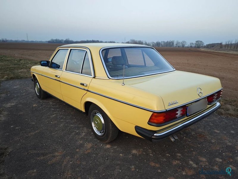 1980' Mercedes-Benz W123 photo #6