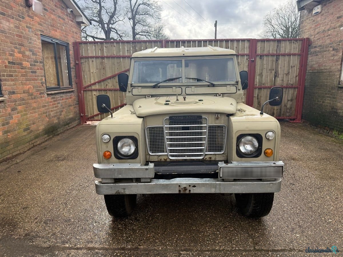 1972' Land Rover Series III photo #2