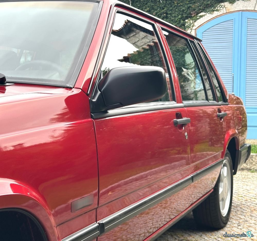 1989' Volvo 740 photo #3