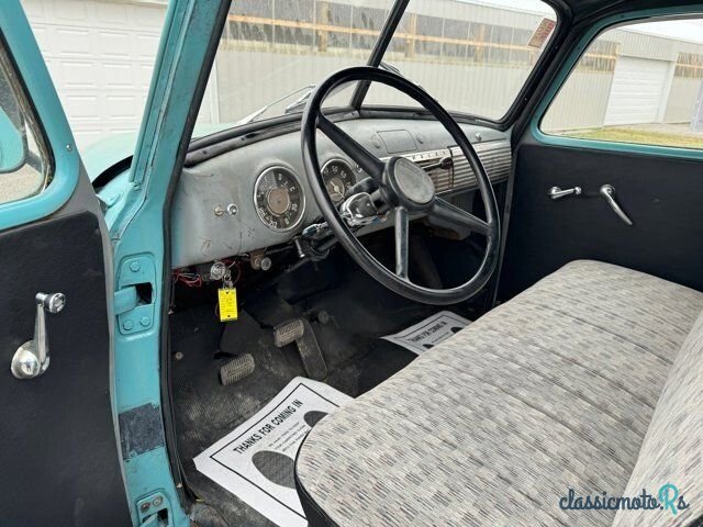 1949' Chevrolet 3600 photo #3