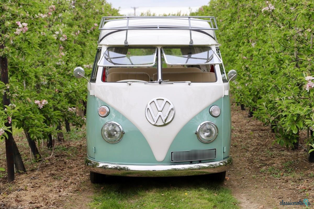 1967' Volkswagen Type 2 photo #3