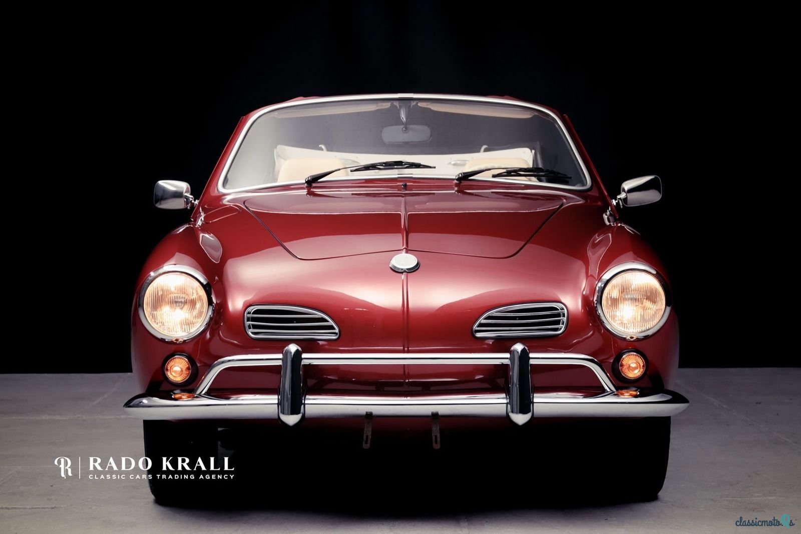 1968' Volkswagen Karmann Ghia photo #3