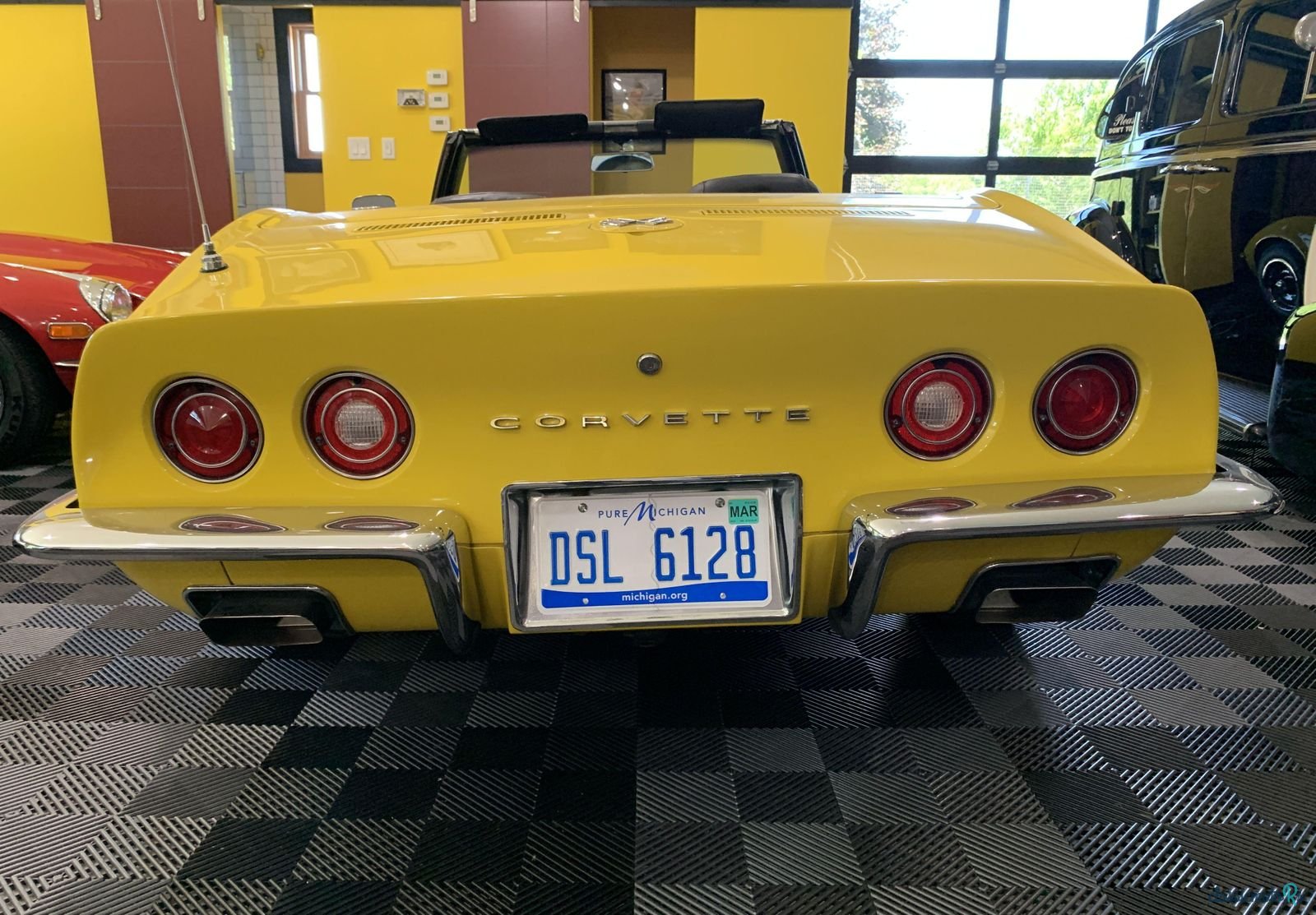 1971' Chevrolet Corvette photo #2