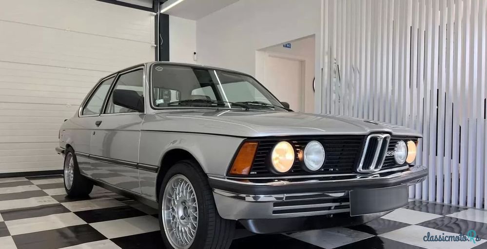 1982' BMW Série 3 photo #6