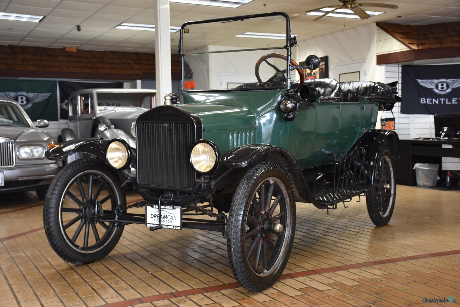 1921' Ford Model T photo #1