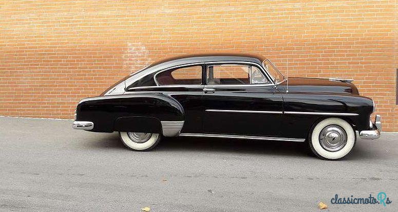 1952' Chevrolet Fleetline photo #2