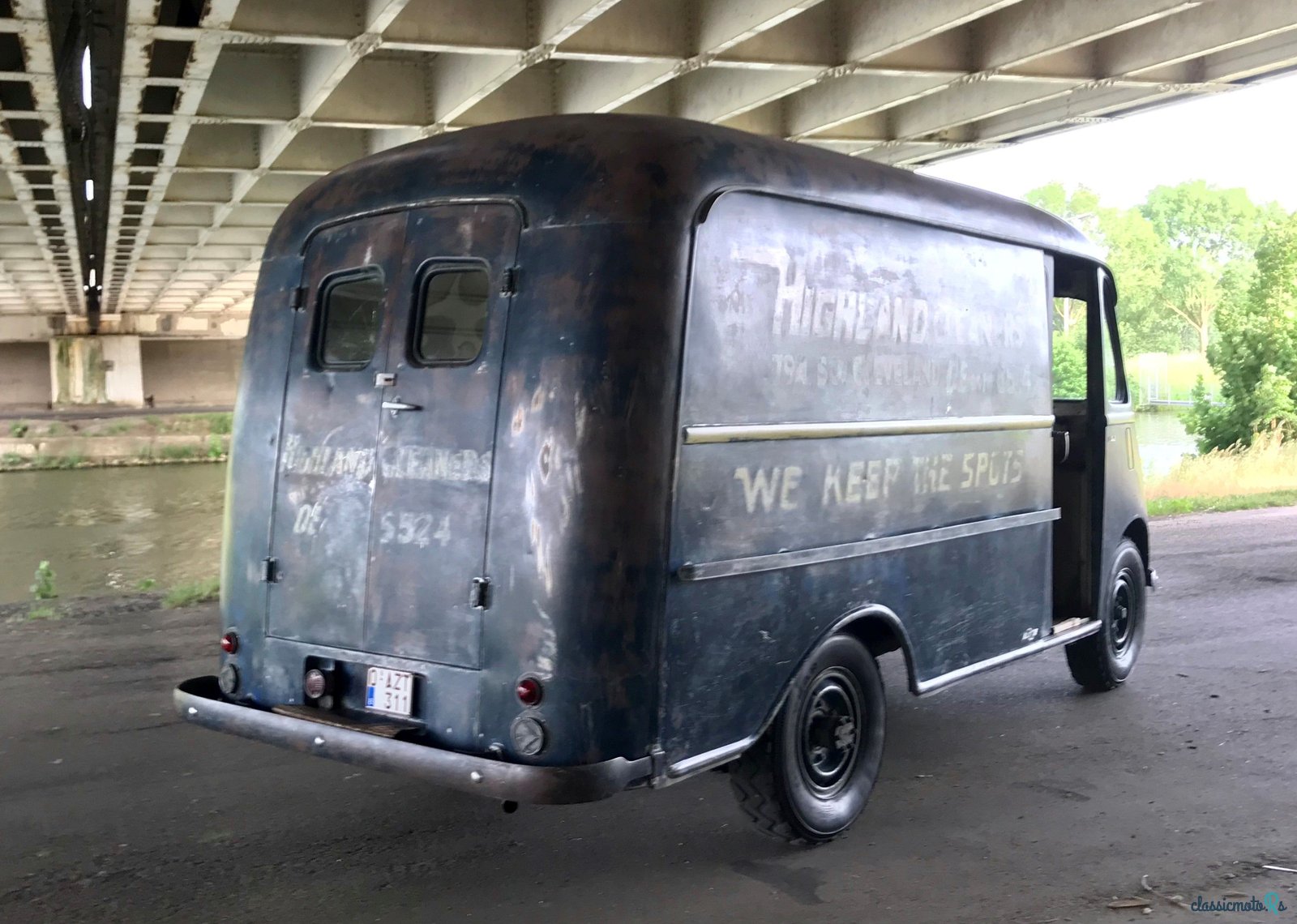 1949' International Harvester Metro - Kb3-M photo #2