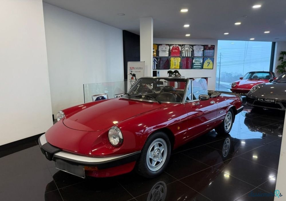 1988' Alfa Romeo Spider 1.6 photo #3