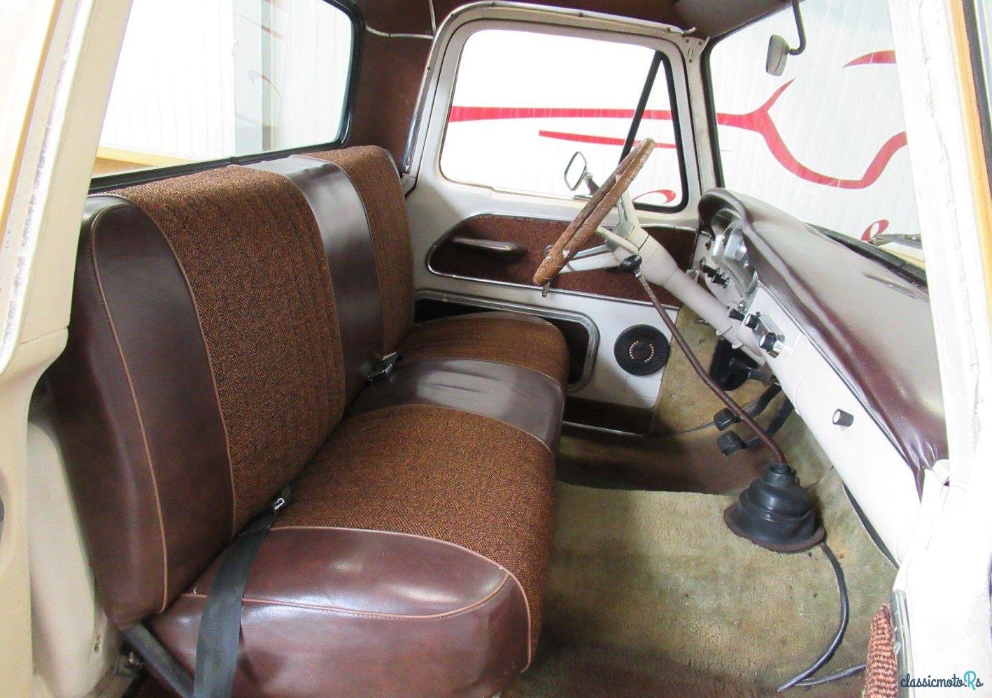 1964' Ford F-250 photo #2