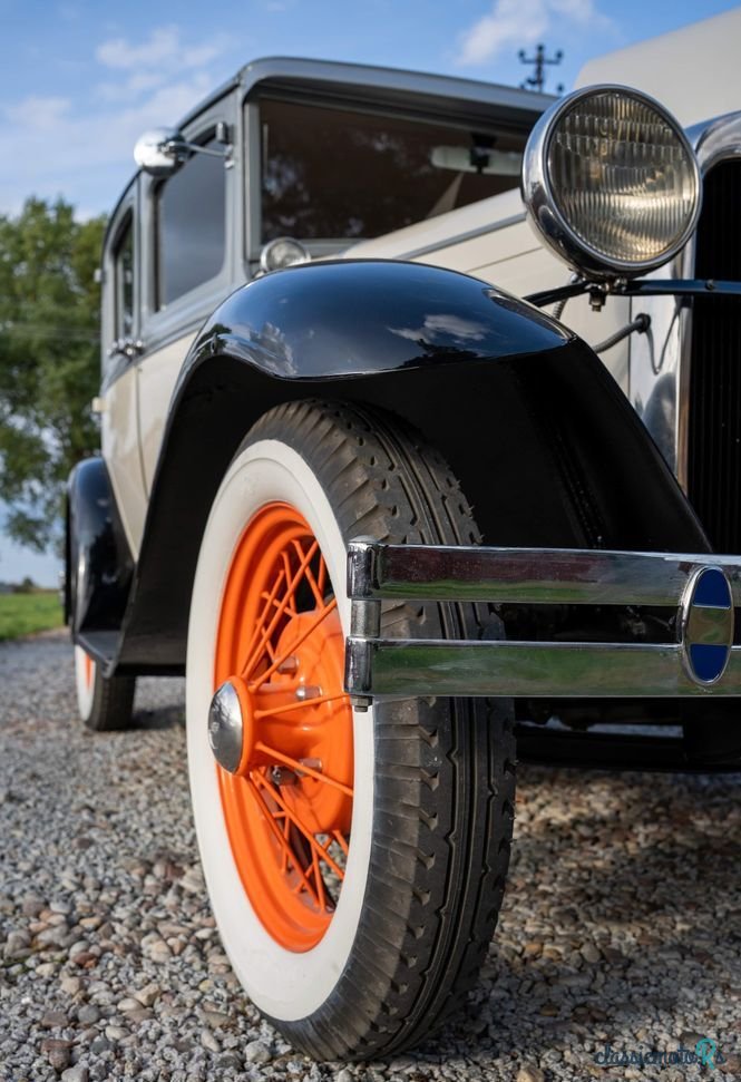 1930' Ford B-Max photo #6