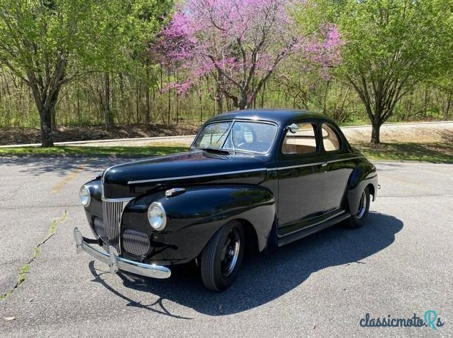 1941' Ford photo #3