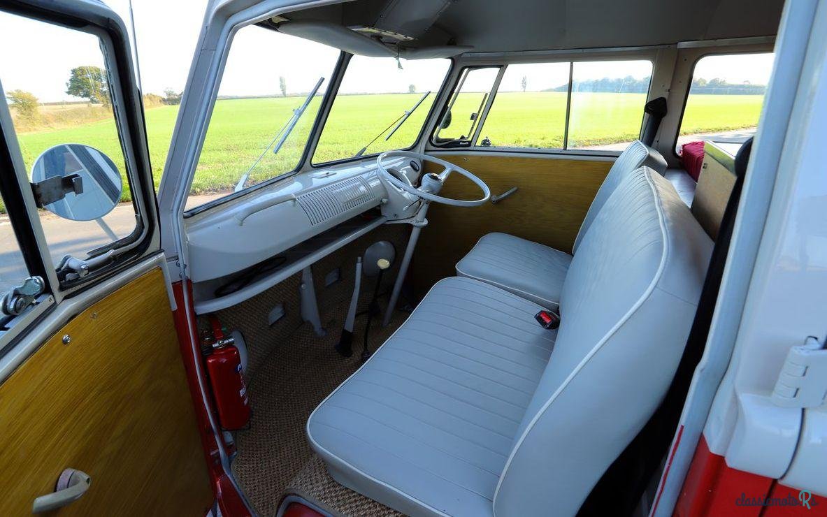 1964' Volkswagen Camper photo #2