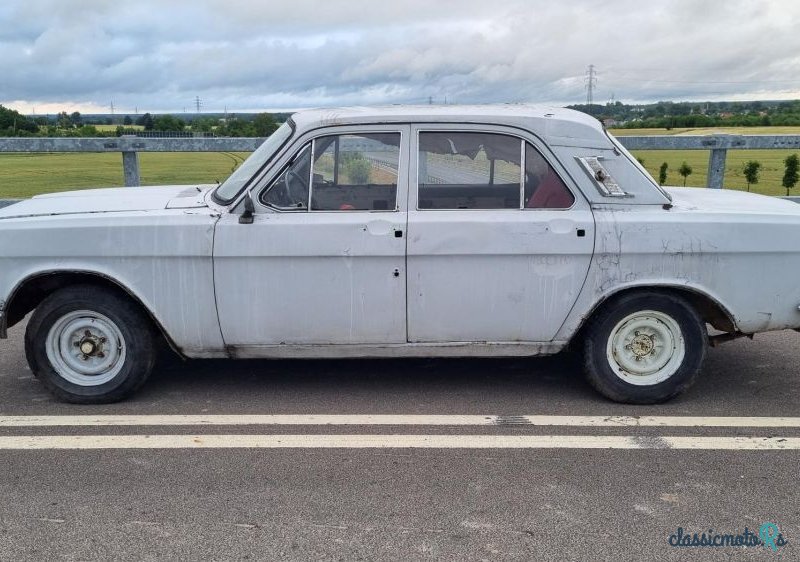 1978' Gaz 24 Wołga photo #2