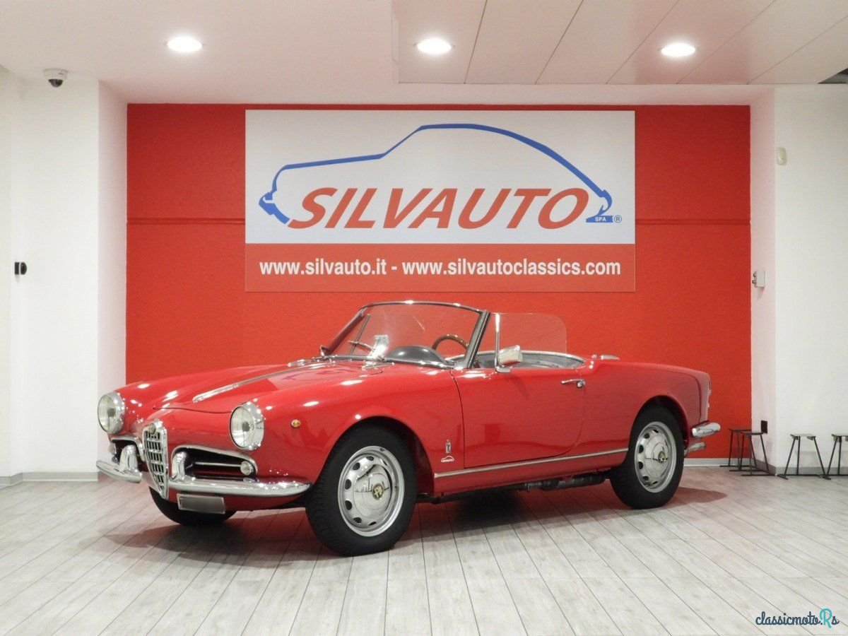 1961' Alfa Romeo Spider photo #1