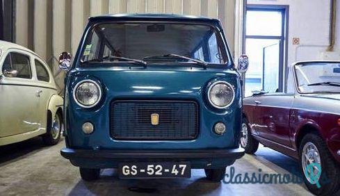 1976' Fiat 850 T photo #2