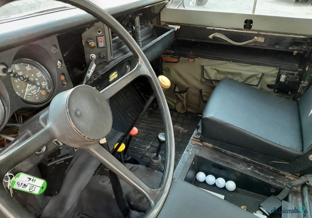 1975' Land Rover Series III photo #4