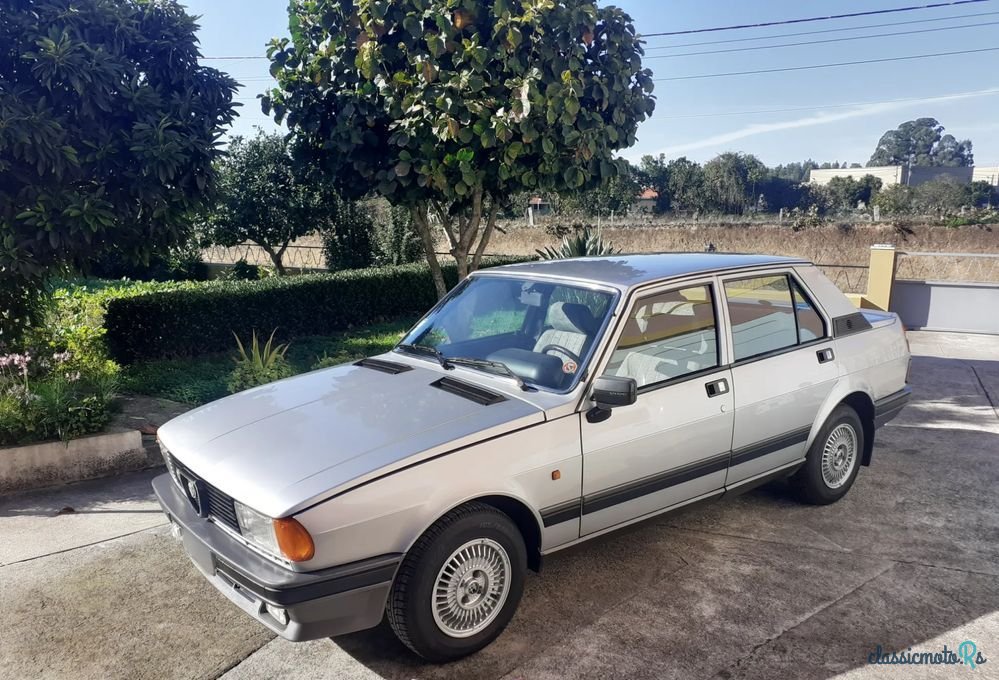 1985' Alfa Romeo Giulietta 1.6 photo #1