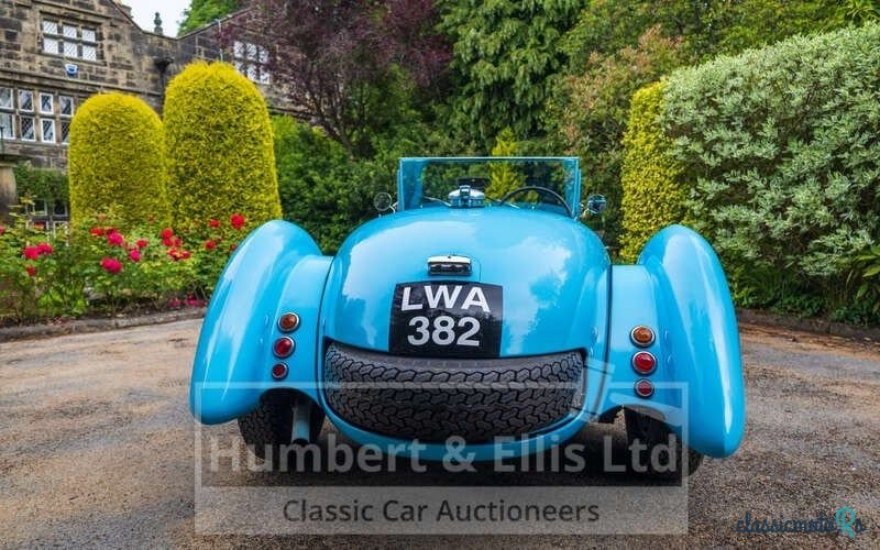 1948' Healey Silverstone photo #6