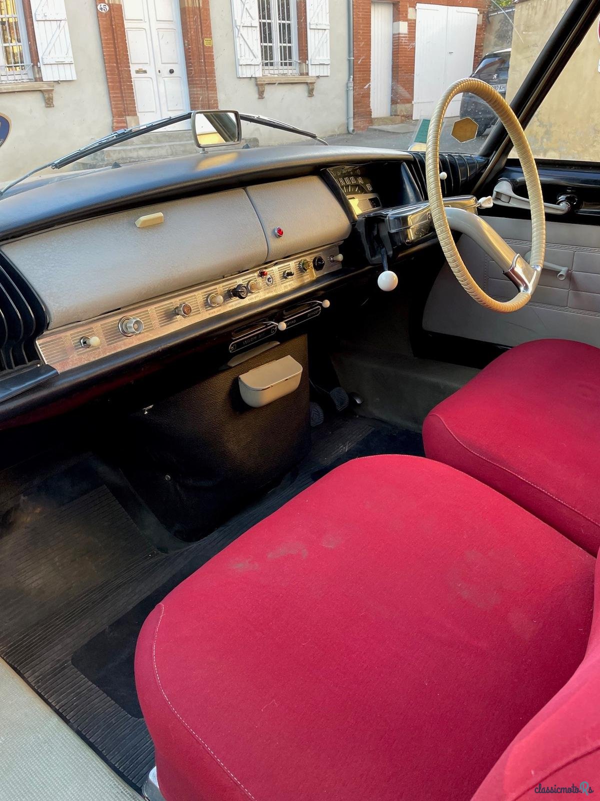 1960' Citroen ID19 photo #3