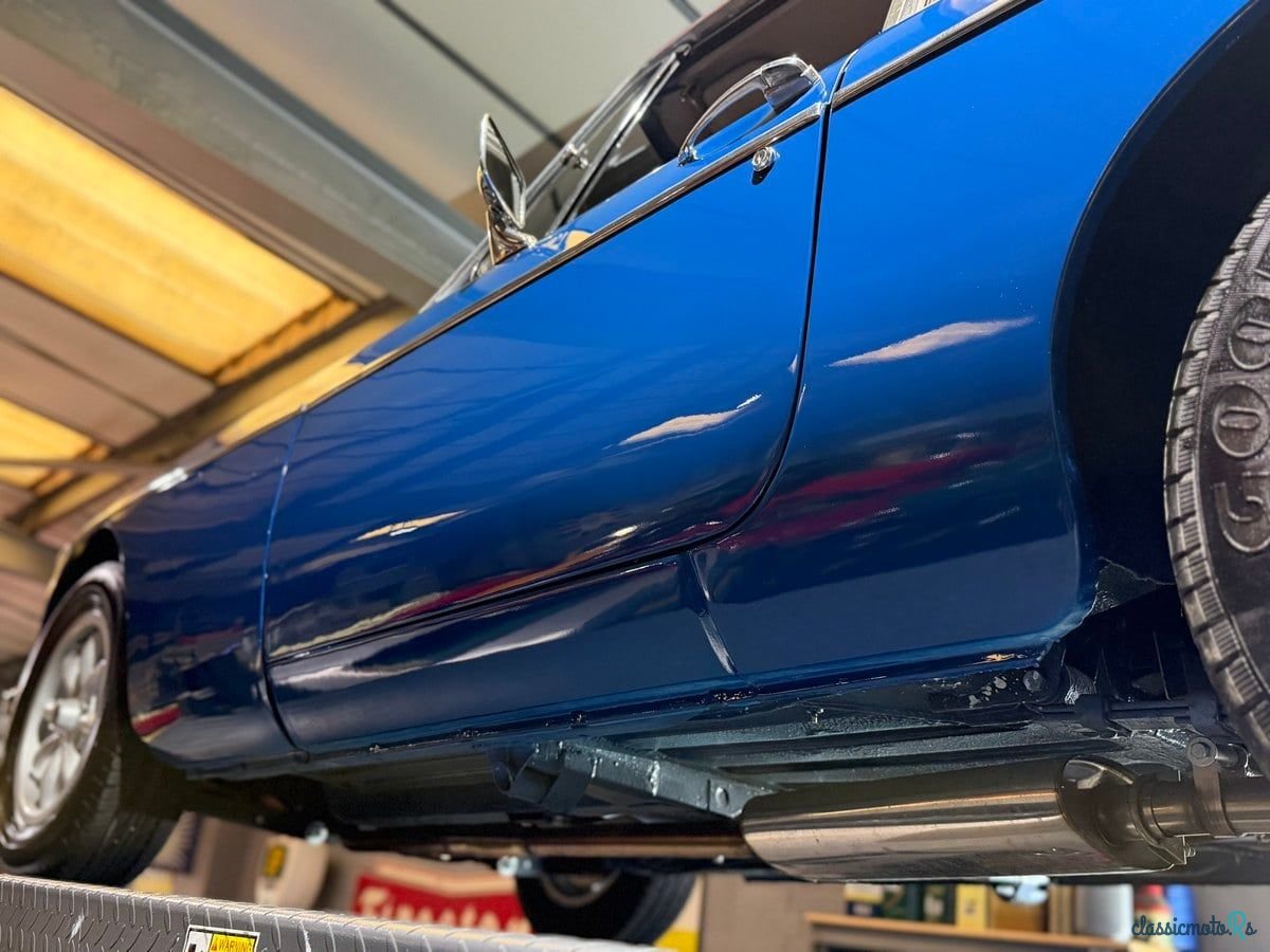 1973' MG MGB photo #3