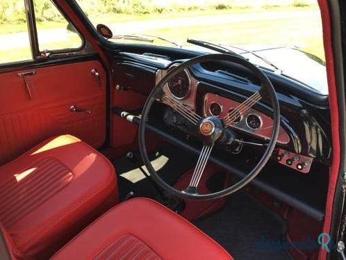 1967' Morris 1000 Traveller photo #2