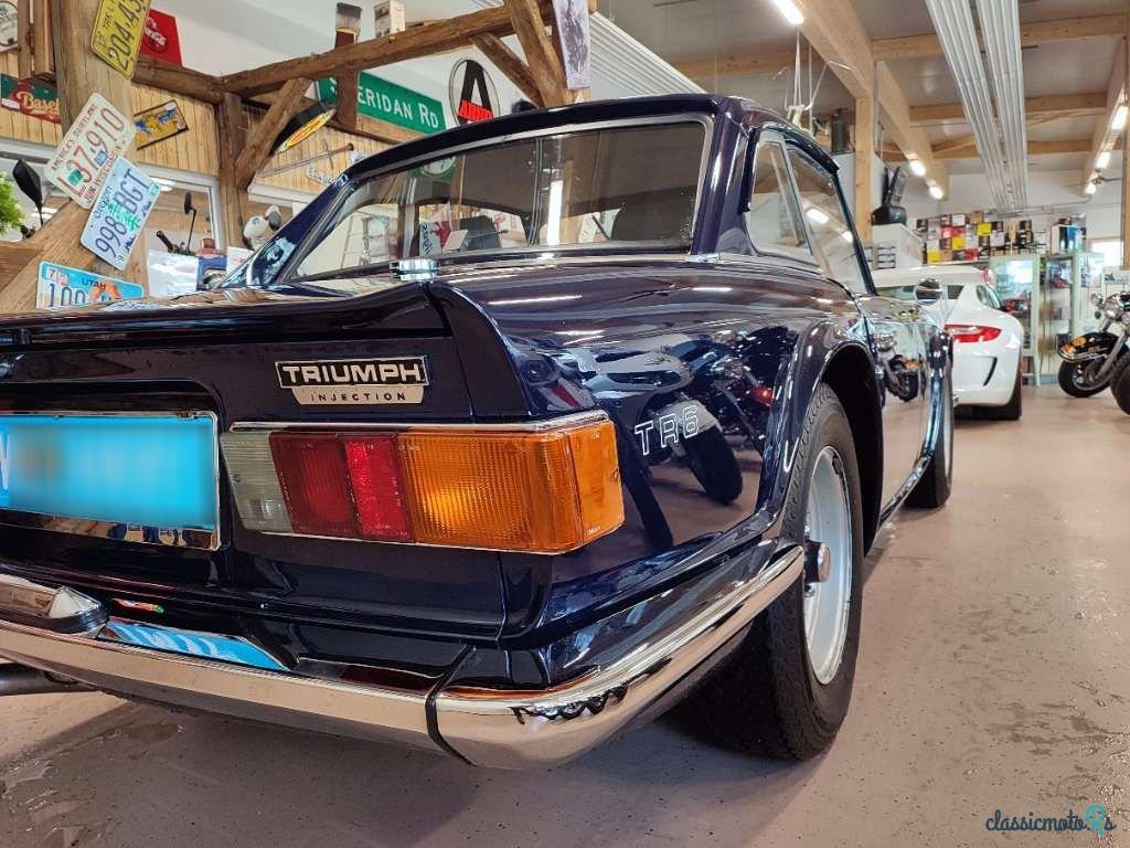 1969' Triumph TR 6 PI photo #4