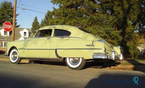 1949' Pontiac Streamliner Sedanette photo #3