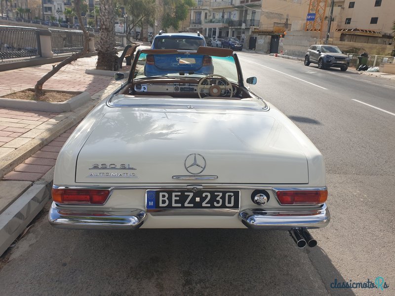 1966' Mercedes-Benz Pagoda photo #3