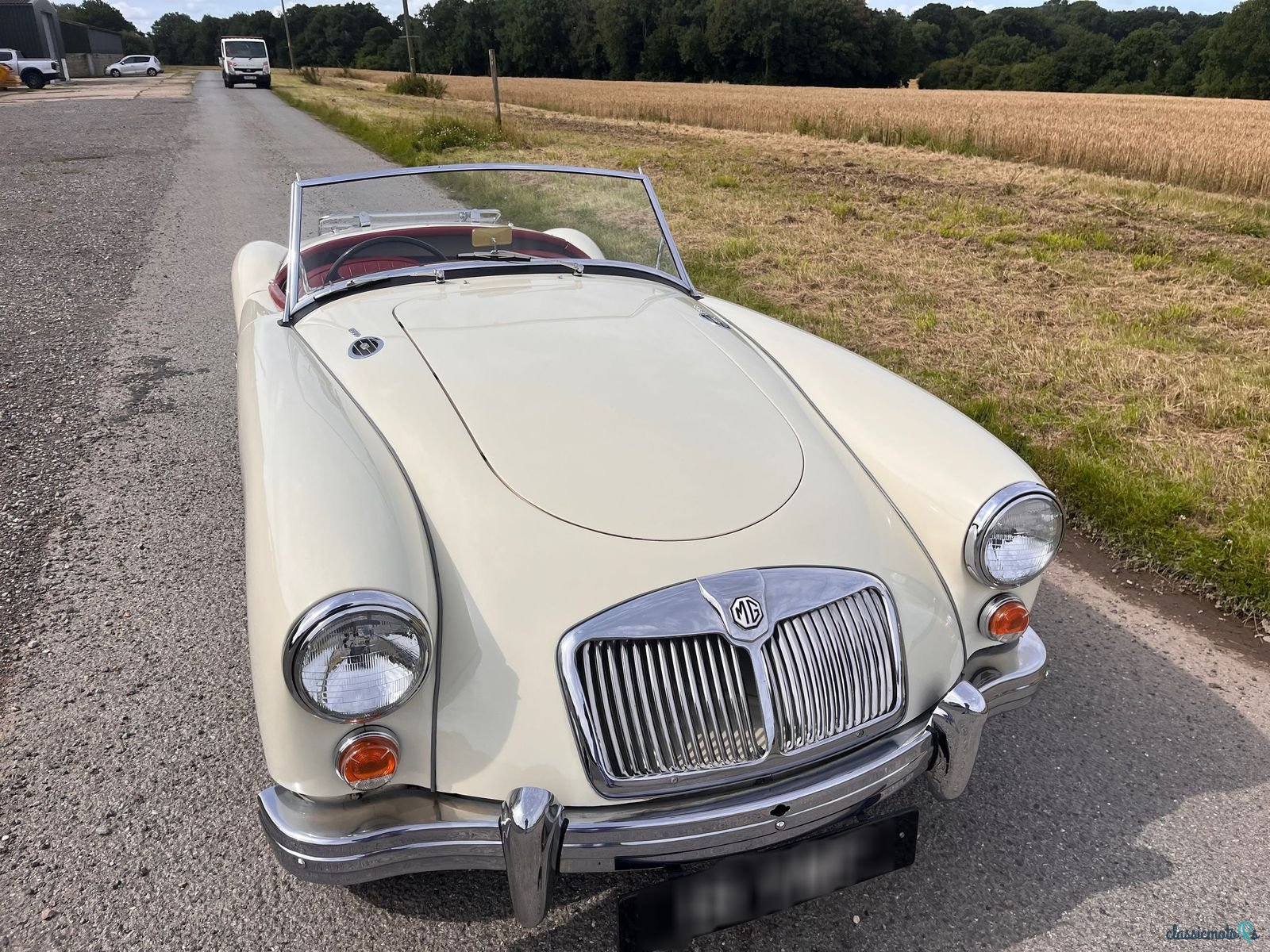 1960' MG MGA photo #3