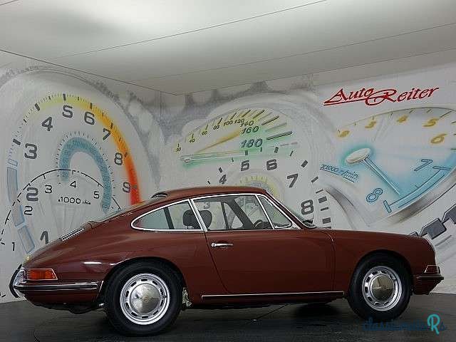 1967' Porsche 911 photo #2