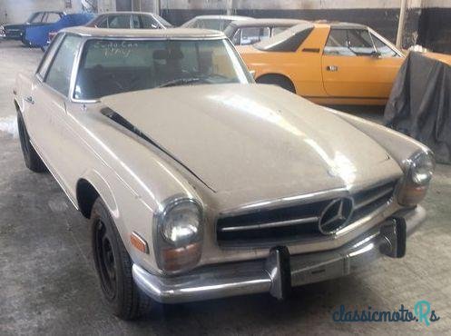 1968' Mercedes-Benz 280 Sl Pagoda photo #2