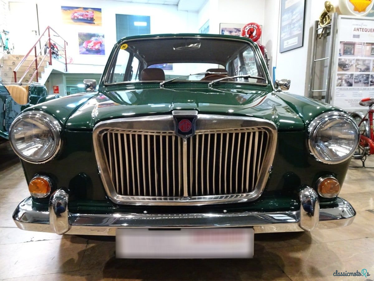 1972' MG Mg1300 photo #3